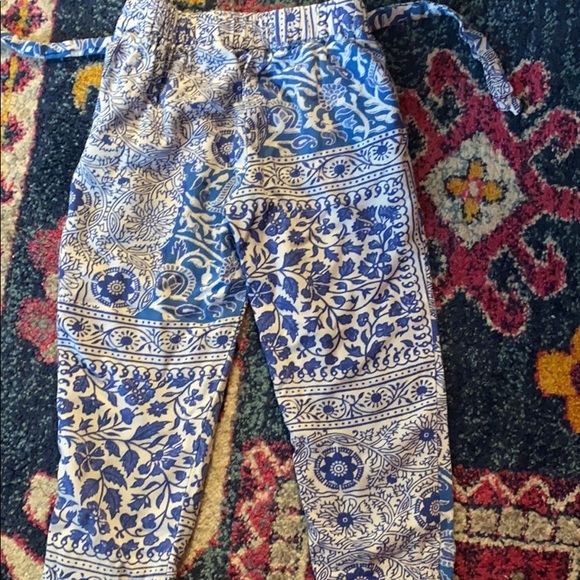 Zara size 5 rayon soft hippie pull on joggers - Picture 3 of 3
